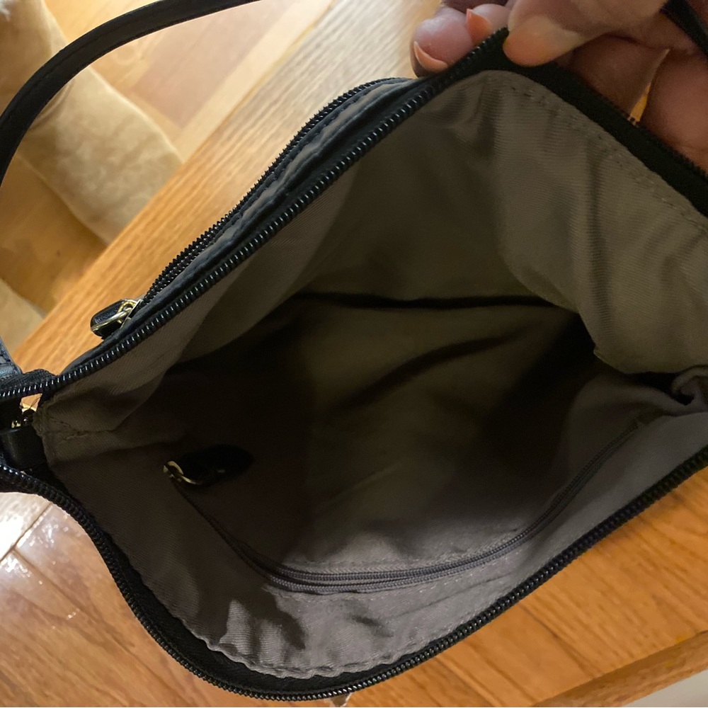 Título New York Shoulder bag Black - Picture 2 of 3